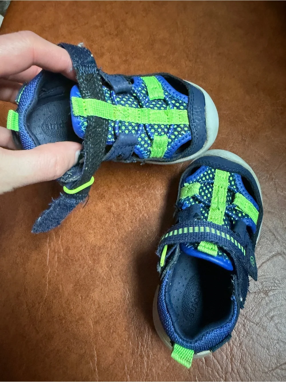 Stride Rite SRT Wade 2.0 boys sandals size 5.5W